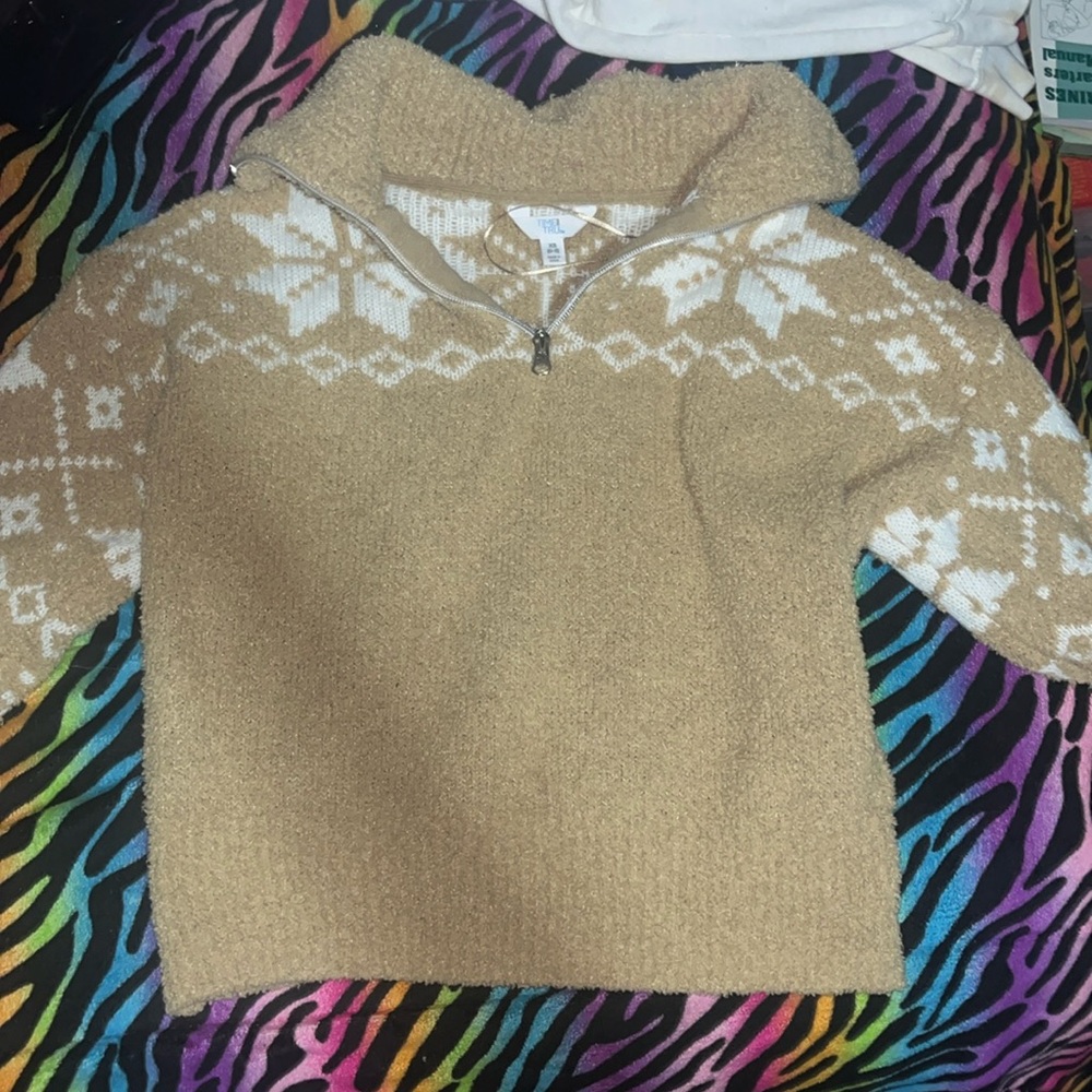 women XS sweater